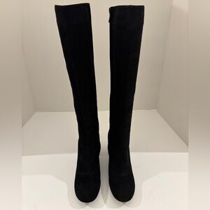 Chloe Suede Boots Fit like a glove gorgeous & elegant NWOT